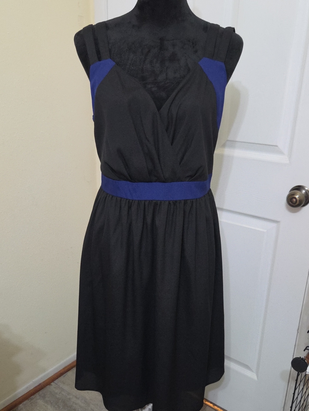 Torrid Women's Black & Blue Double Strap V-Neck Dress - Size 12